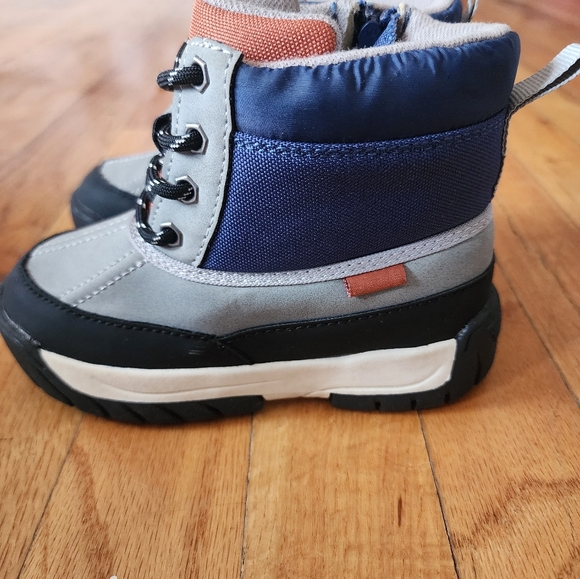 Carter's boots - Picture 7 of 8